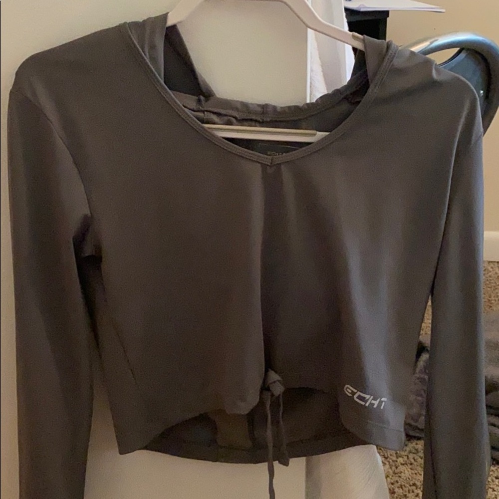 ECHT light weight crop hoodie